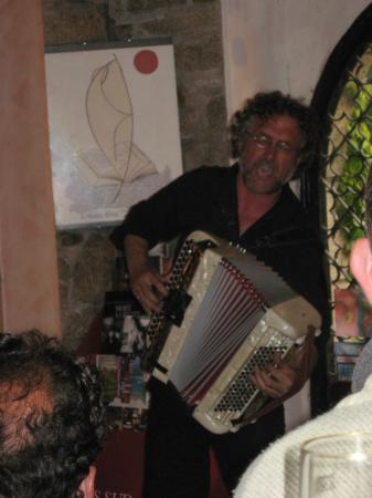 Marcel jouannaud et son accordéon
